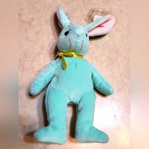 Ty Basket Beanies "Hippety"  Retired from 2001 - Vintage